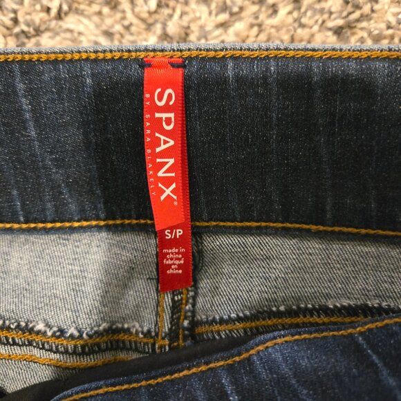 Spanx Distressed Ankle Skinny Pull On Jeans Dark Blue S - Picture 3 of 5